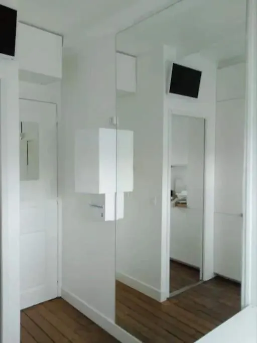 Charmant Studio Propre Calme Vue Paris Ascenseur Appartamento