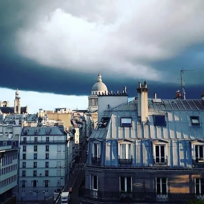 Charmant Studio Propre Calme Vue Paris Ascenseur Appartamento